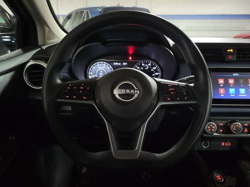 Used 2023 Nissan Versa SV image 21