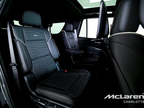 Used 2024 Cadillac Escalade V w/ LPO, ONYX Package AWD/4WD image 28