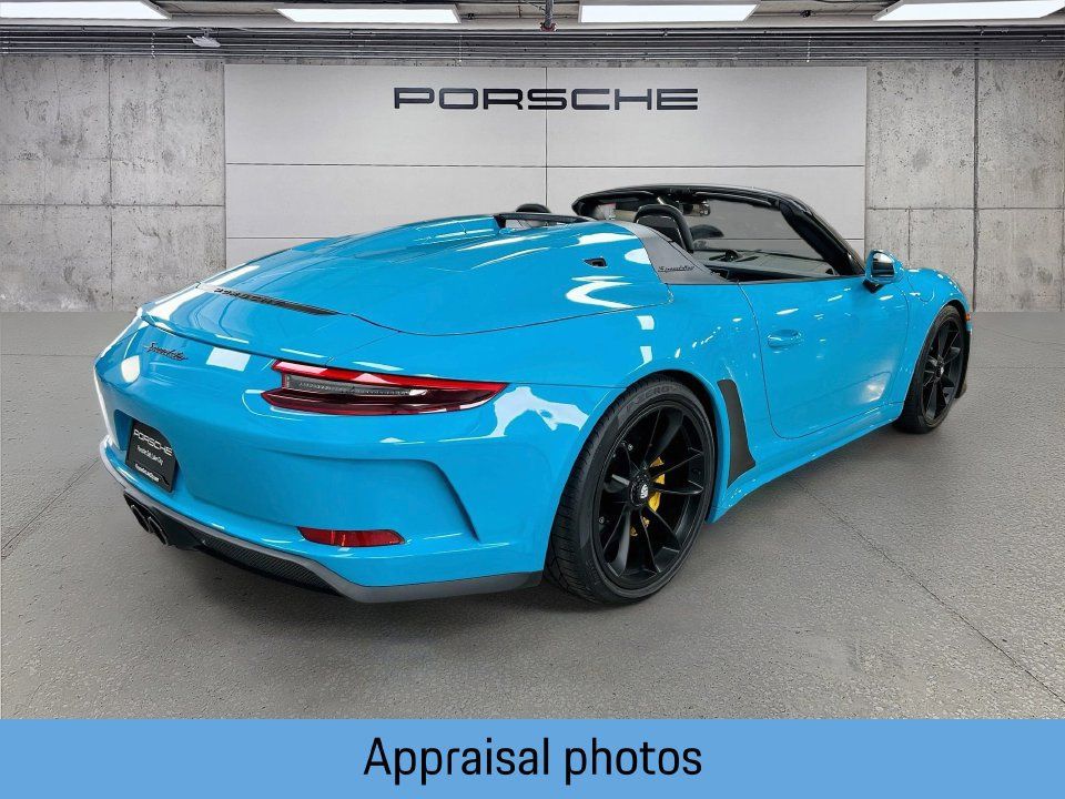 Certified 2019 Porsche 911 Speedster RWD image 9