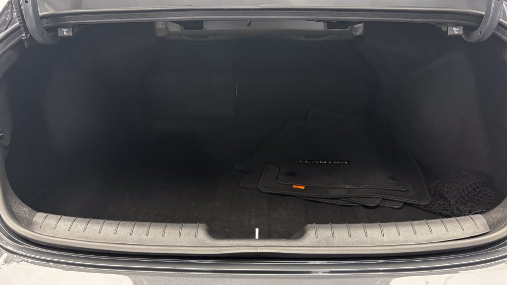 Used 2024 Hyundai Elantra SEL w/ Convenience Package FWD image 36