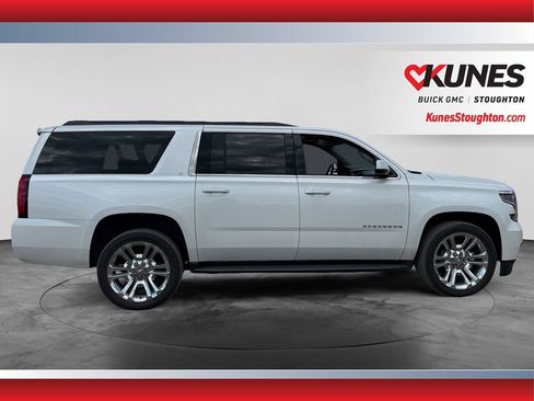 Used 2019 Chevrolet Suburban LT AWD/4WD image 10