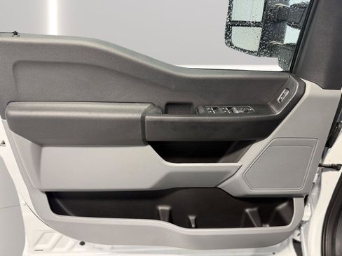 New 2026 Ford F350 XL w/ XL Chrome Package image 36