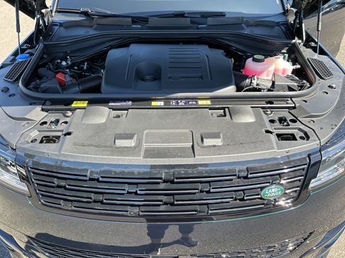New 2025 Land Rover Range Rover Sport Dynamic SE image 29