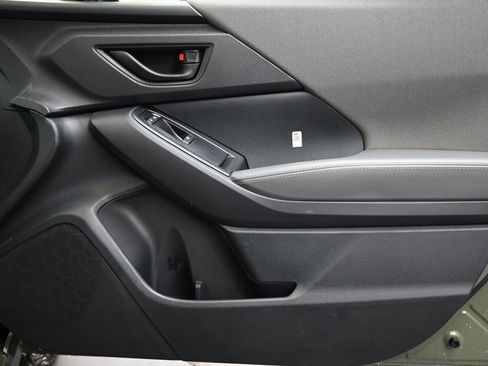 New 2026 Subaru Crosstrek 2.0i Premium image 11