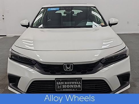 Used 2024 Honda Civic EX-L image 4
