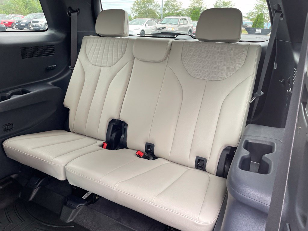 Used 2023 Hyundai Palisade Limited AWD/4WD image 15