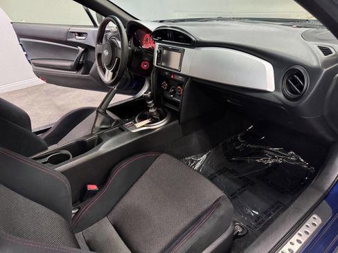 Used 2013 Subaru BRZ Premium w/ Popular Pkg 2C image 43