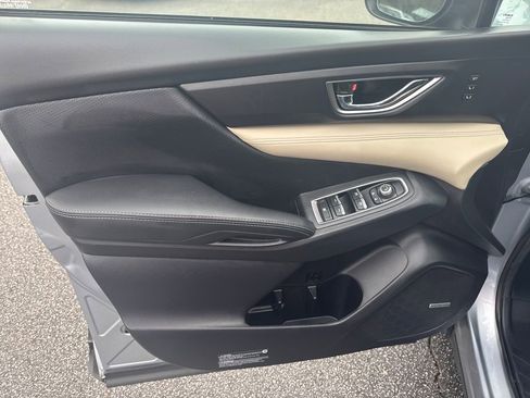 Used 2020 Subaru Ascent Limited w/ Technology Package image 13