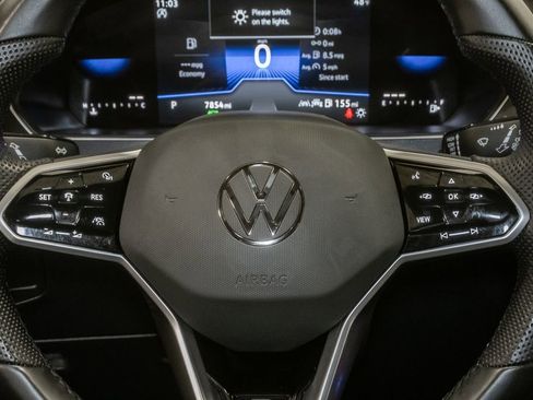 Used 2024 Volkswagen Tiguan SE R-Line w/ MDO Package, Three-Row image 16