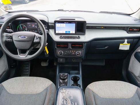 Used 2022 Ford Maverick XLT FWD image 6