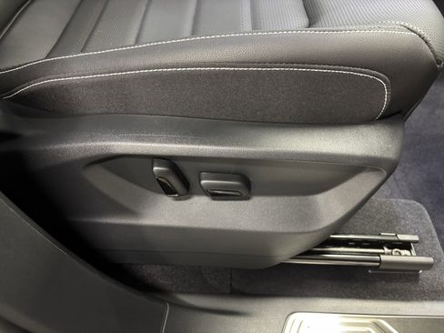 New 2026 Volkswagen Atlas Cross Sport SEL R-Line image 12