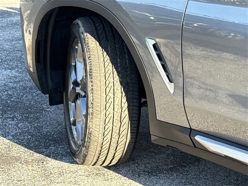 Used 2024 BMW X3 xDrive30i w/ Convenience Package image 39