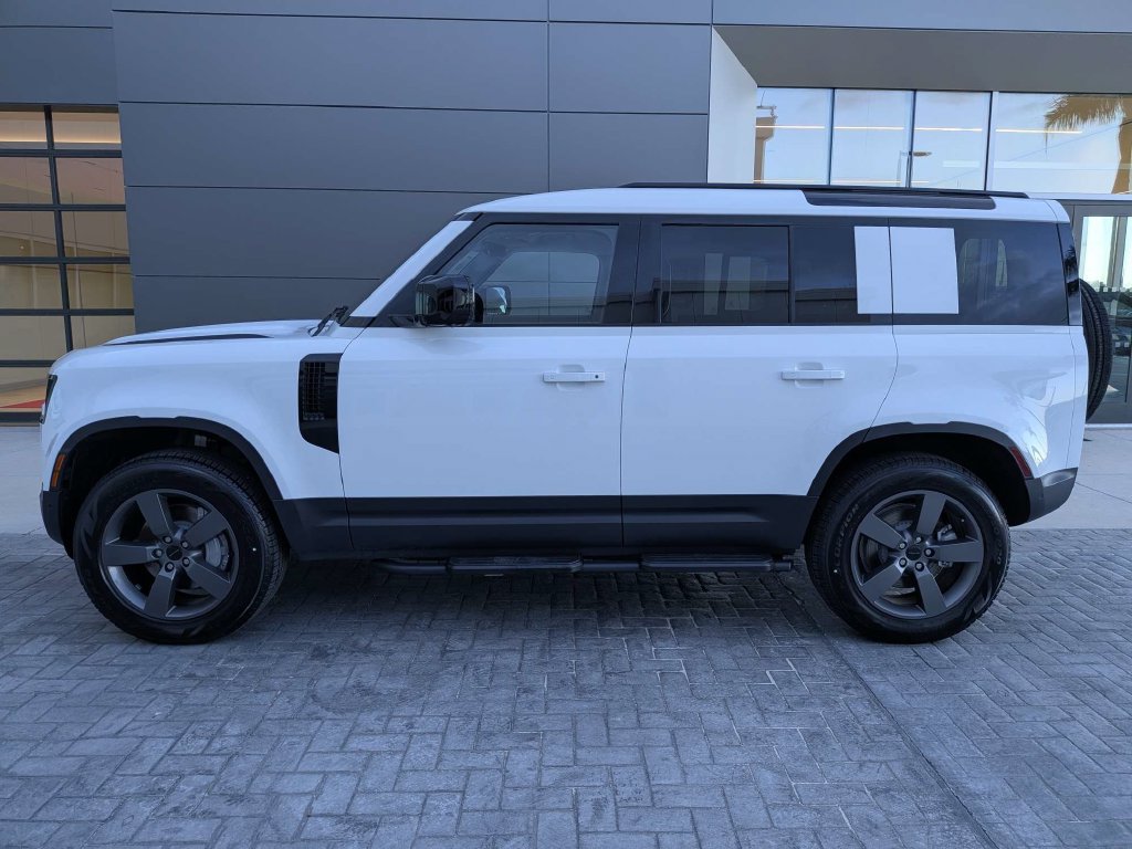 New 2026 Land Rover Defender 110 S AWD/4WD image 2