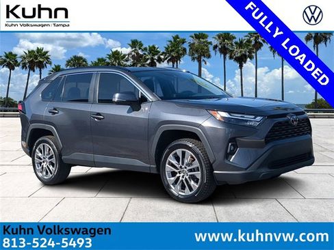 Used 2022 Toyota RAV4 XLE Premium image 1