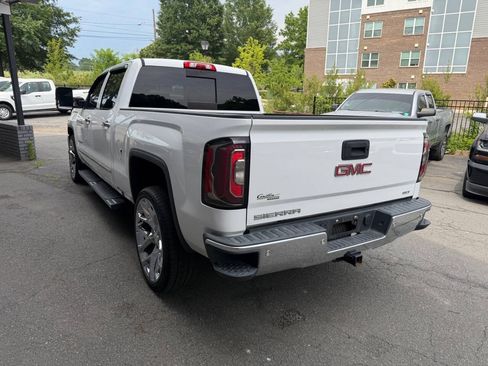 Used 2017 GMC Sierra 1500 SLT w/ SLT Premium Package AWD/4WD image 5