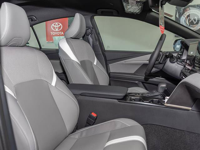 New 2026 Toyota Camry SE FWD image 23