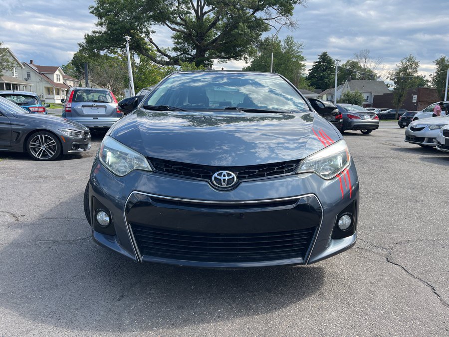 Used 2016 Toyota Corolla S FWD image 2
