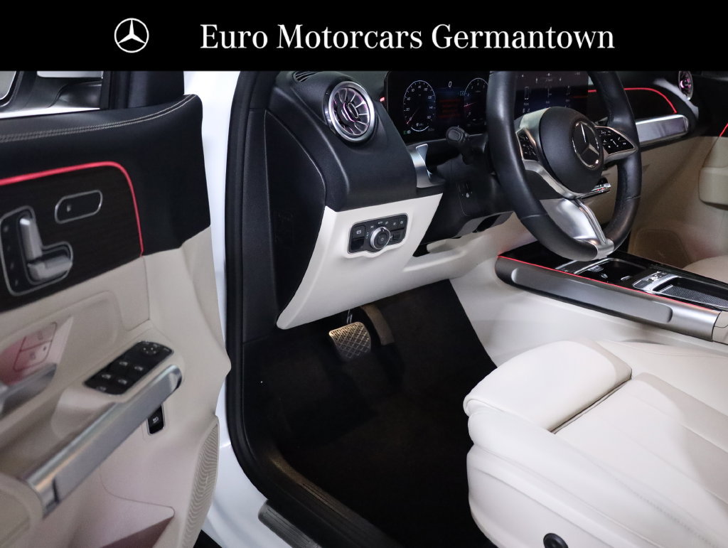 Used 2026 Mercedes-Benz GLB 250 4MATIC image 31