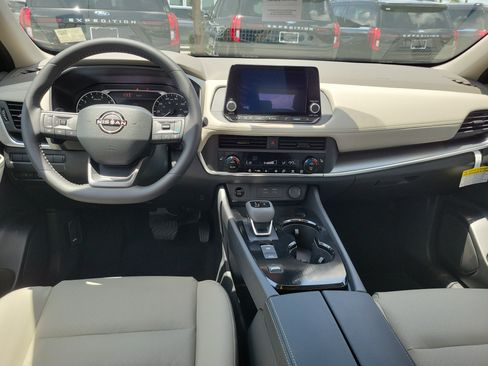 New 2026 Nissan Rogue Dark Armor FWD image 14