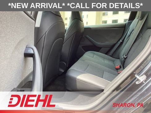 Used 2025 Tesla Model 3 Long Range RWD image 16