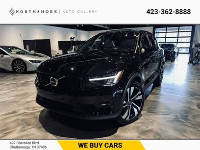 Used 2023 Volvo XC40 B5 Plus w/ Driver Assist Package
