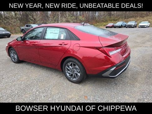 New 2026 Hyundai Elantra Blue image 3