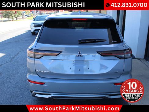 New 2026 Mitsubishi Outlander SE AWD/4WD image 8