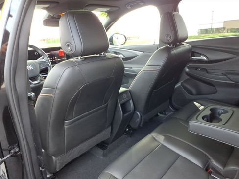 Used 2025 Buick Envista Avenir FWD image 27