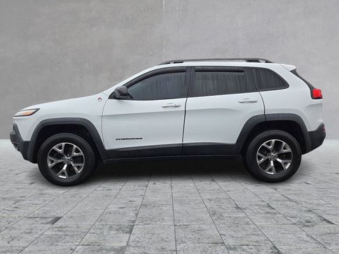 Used 2015 Jeep Cherokee Trailhawk w/ Comfort/Convenience Group image 6