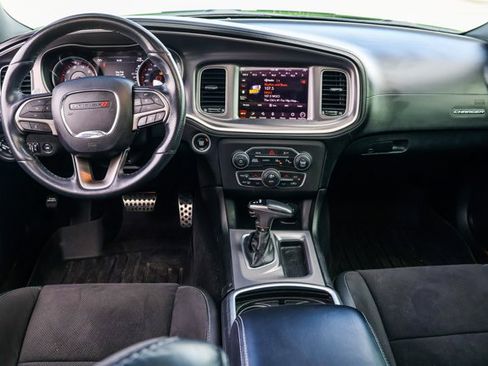 Used 2019 Dodge Charger Scat Pack w/ Dynamics Package RWD image 22