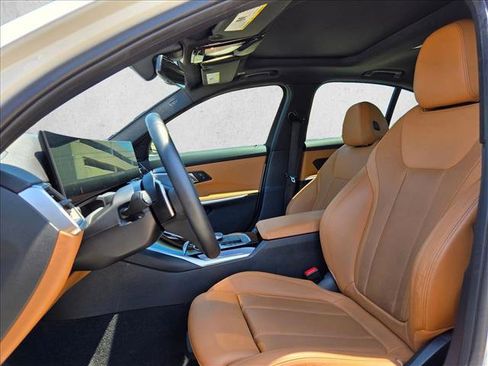 Used 2024 BMW 330i Sedan w/ Convenience Package RWD image 11