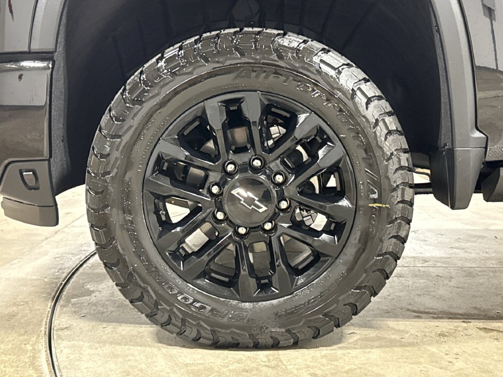 New 2026 Chevrolet Silverado 2500 High Country w/ High Country Premium Package AWD/4WD image 28