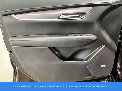 Used 2021 Cadillac XT5 Luxury w/ LPO, Floor Liner Package AWD/4WD image 7
