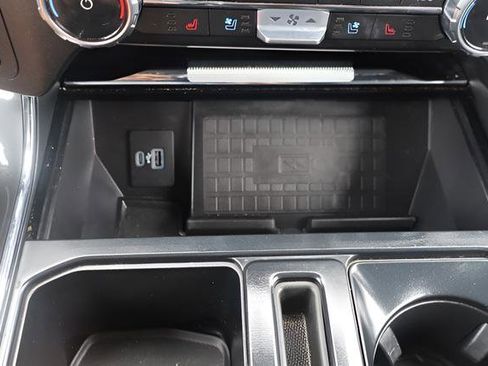 Used 2022 Ford F150 Lariat AWD/4WD image 13