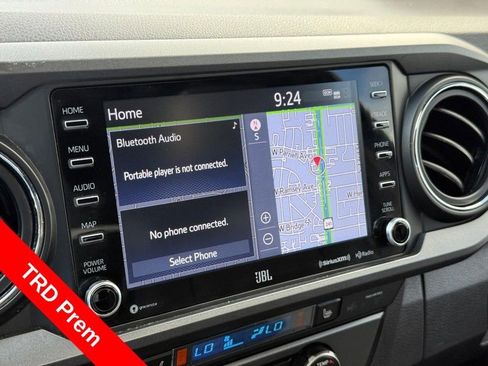 Used 2023 Toyota Tacoma TRD Off-Road w/ TRD Premium Off Road Package image 23