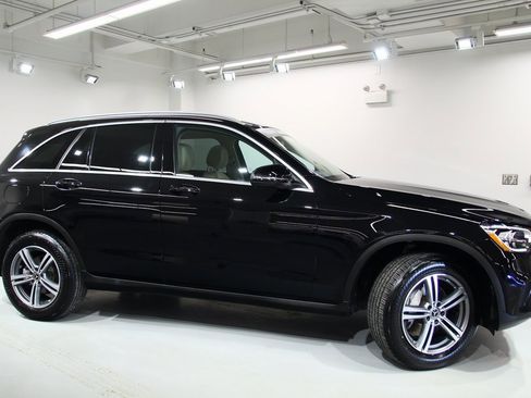 Used 2020 Mercedes-Benz GLC 300 4MATIC image 9
