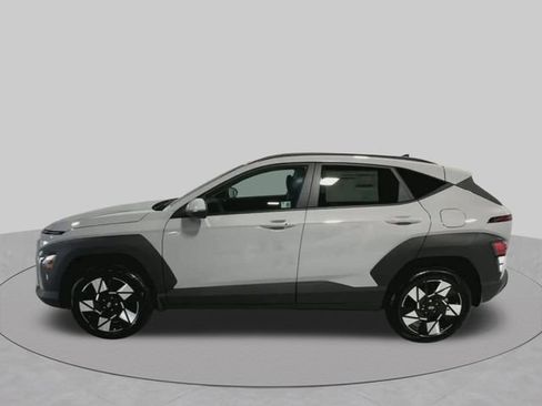 Used 2024 Hyundai Kona SEL AWD/4WD image 5