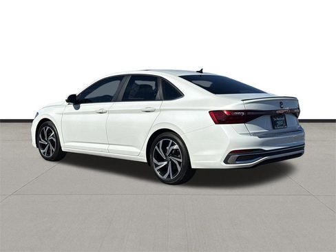New 2026 Volkswagen Jetta SEL image 7