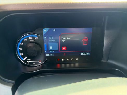 Used 2022 Ford Bronco Outer Banks w/ Sasquatch Package AWD/4WD image 21