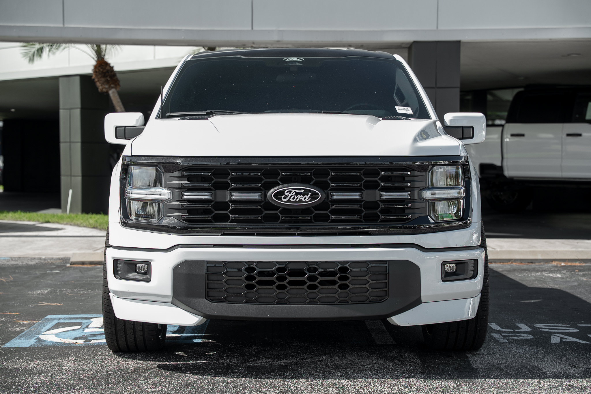 Used 2026 Ford F150 STX w/ F-150 LOBO Package AWD/4WD image 4