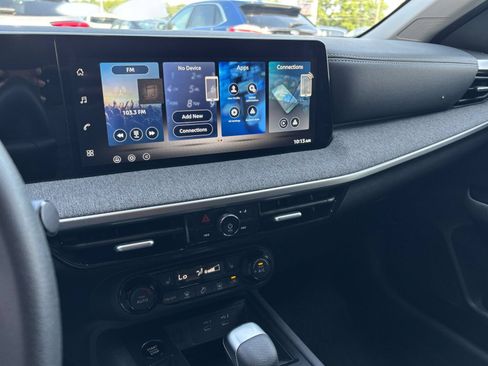 Used 2026 Nissan Kicks SV w/ Cold Weather Package FWD image 20