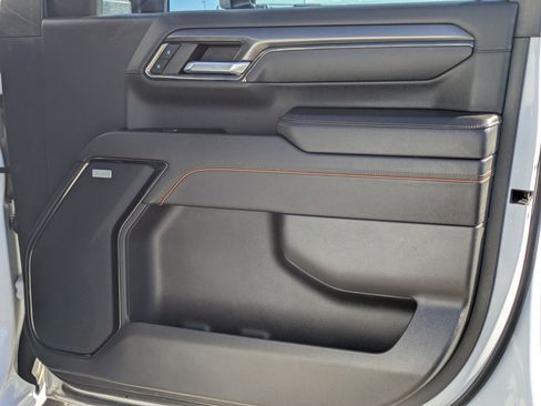 Used 2024 GMC Sierra 2500 AT4 w/ AT4 Premium Plus Package image 30