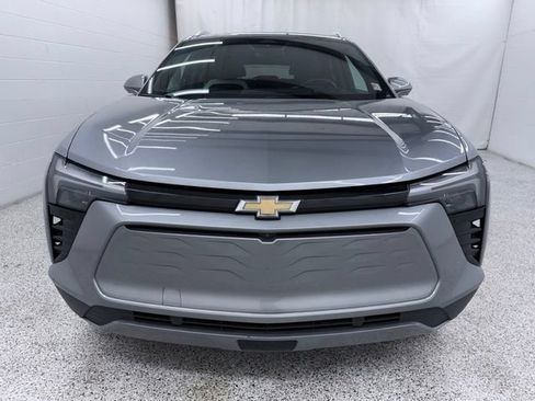 Used 2024 Chevrolet Blazer EV LT AWD/4WD image 6