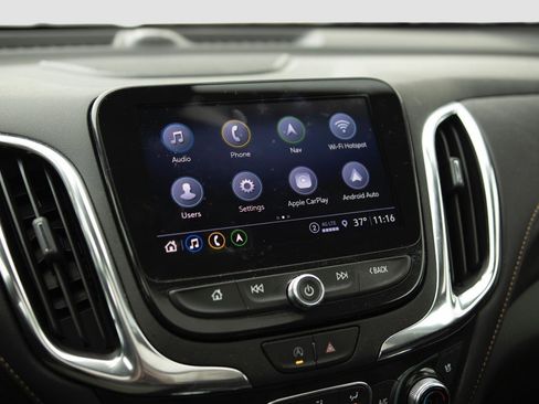 Used 2023 Chevrolet Equinox Premier image 8