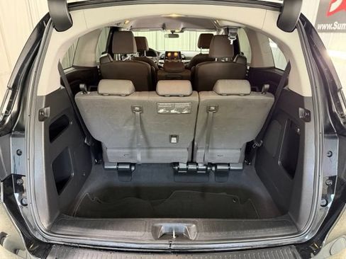 Used 2019 Honda Odyssey EX image 9