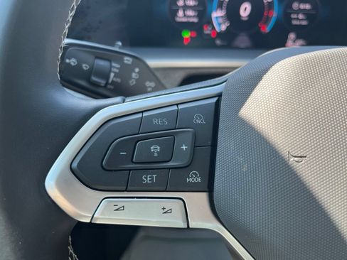 Certified 2026 Volkswagen Tiguan S FWD image 15