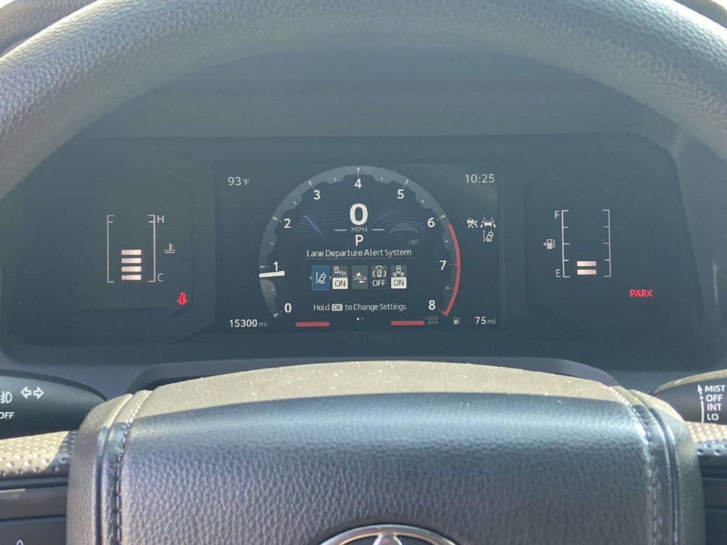 Used 2025 Toyota Tacoma SR5 RWD image 34