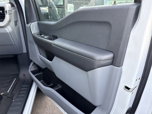 New 2025 Ford F350 XLT w/ FX4 Off-Road Package image 25