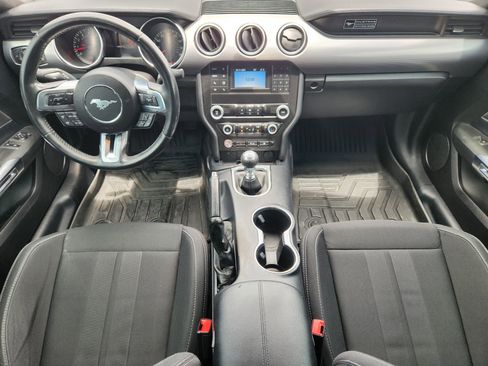 Used 2020 Ford Mustang GT RWD image 25