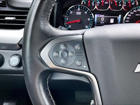 Used 2020 Chevrolet Suburban Premier AWD/4WD image 20